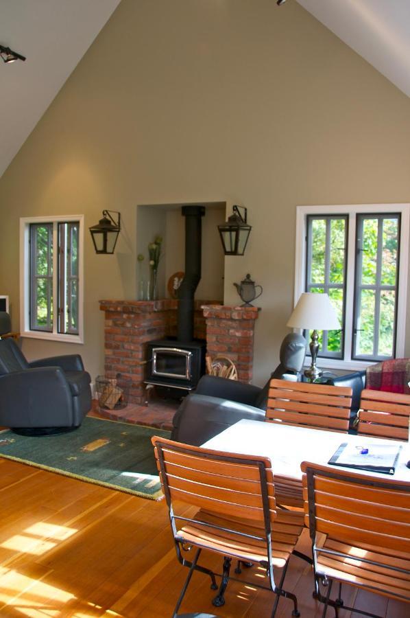 Wetherly Inn & Spa Ganges Exterior photo